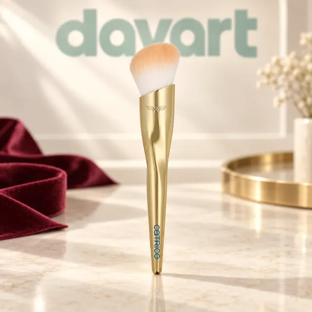 Catrice Wonder Woman Blush Brush, Format de verificat, imagine de referință
