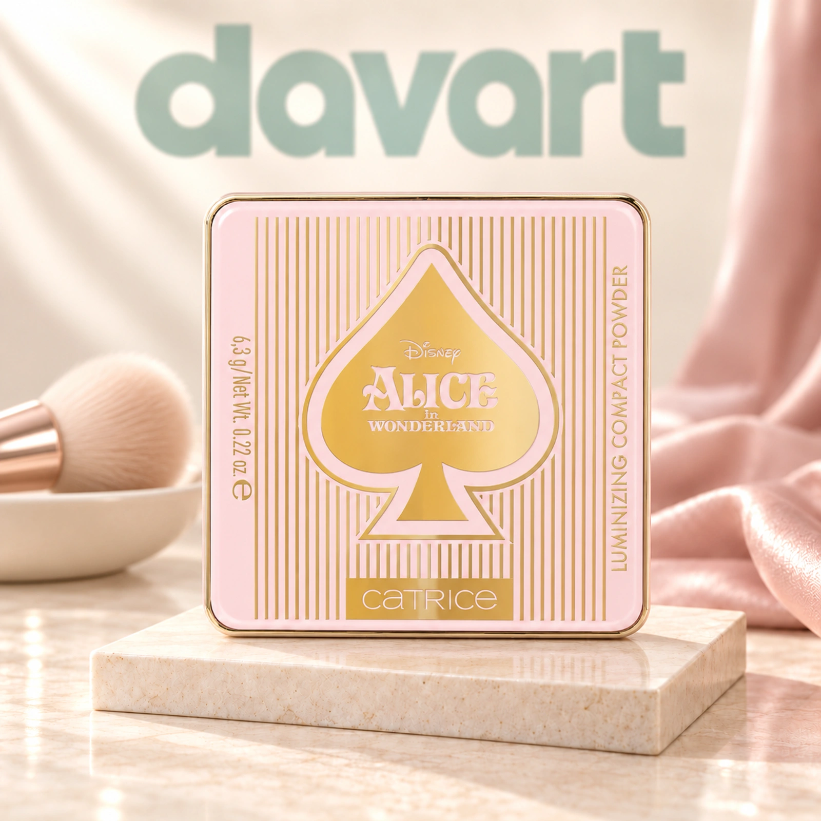 Catrice Disney Alice in Wonderland Luminizing · Compact Powder C01, Format de verificat, imagine de referință